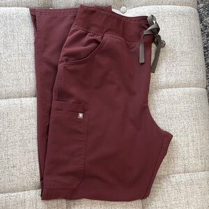 Dark cherry high waisted kade yogas!